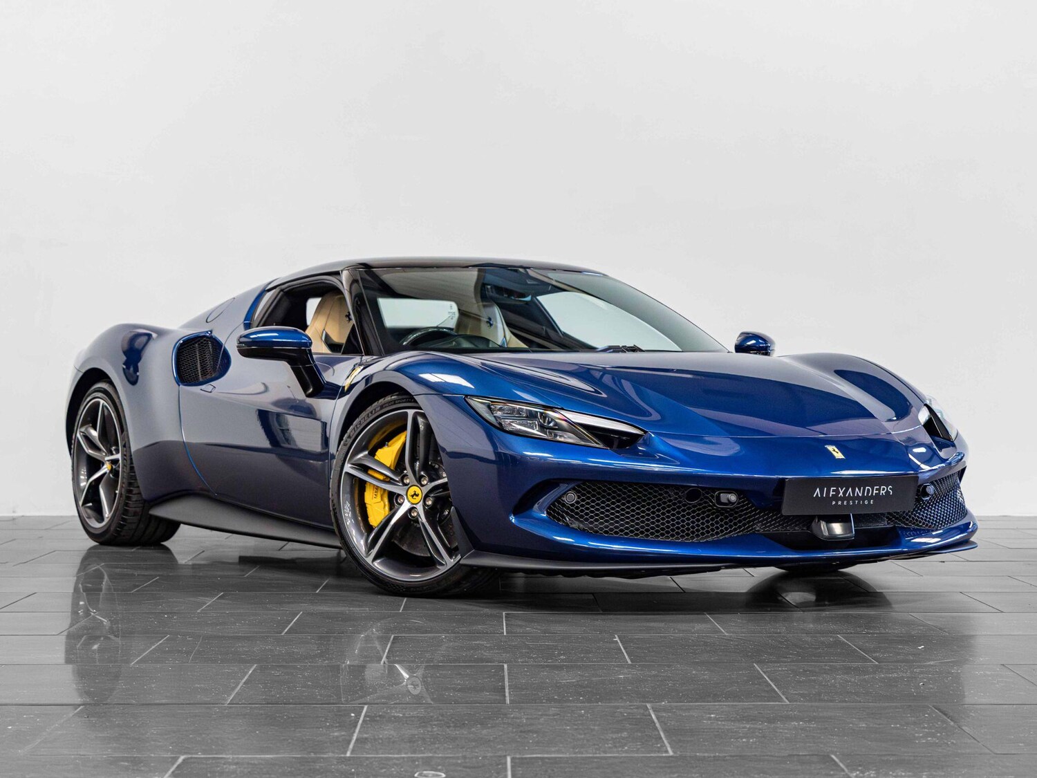 Used Ferrari 296 GTB 2025 for sale - 76136089: Photo 19