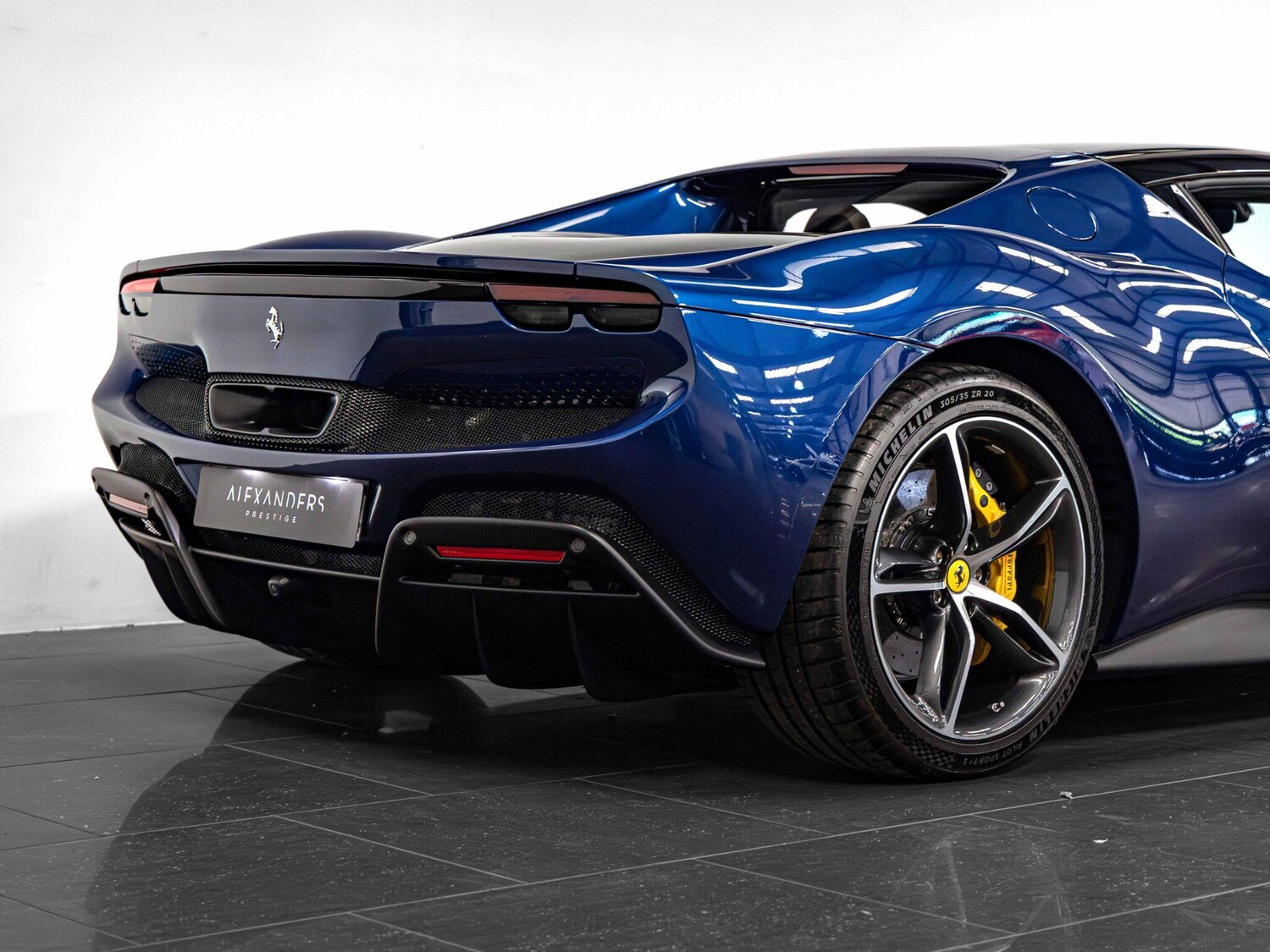 Used Ferrari 296 GTB 2025 for sale - 76136089: Photo 27