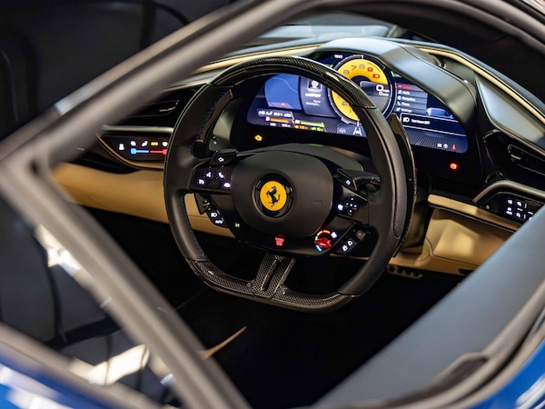 Used Ferrari 296 GTB 2025 for sale - 76136089: Photo 9