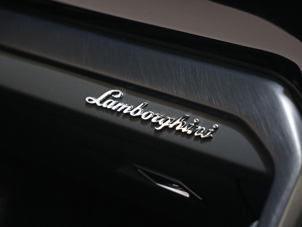 Used Lamborghini Urus 2021 for sale - 75186237: Photo 16