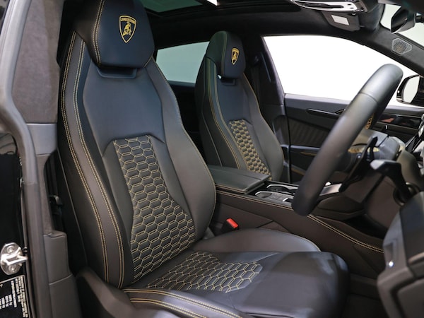 Used Lamborghini Urus 2021 for sale - 75186237: Photo 7