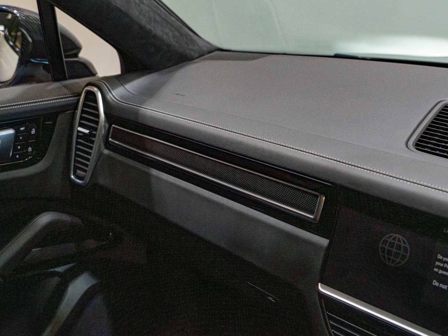 Used Porsche Cayenne for sale - 76989307: Photo 13