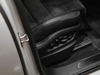 Used Porsche Cayenne 2023 for sale - 76989307: Photo