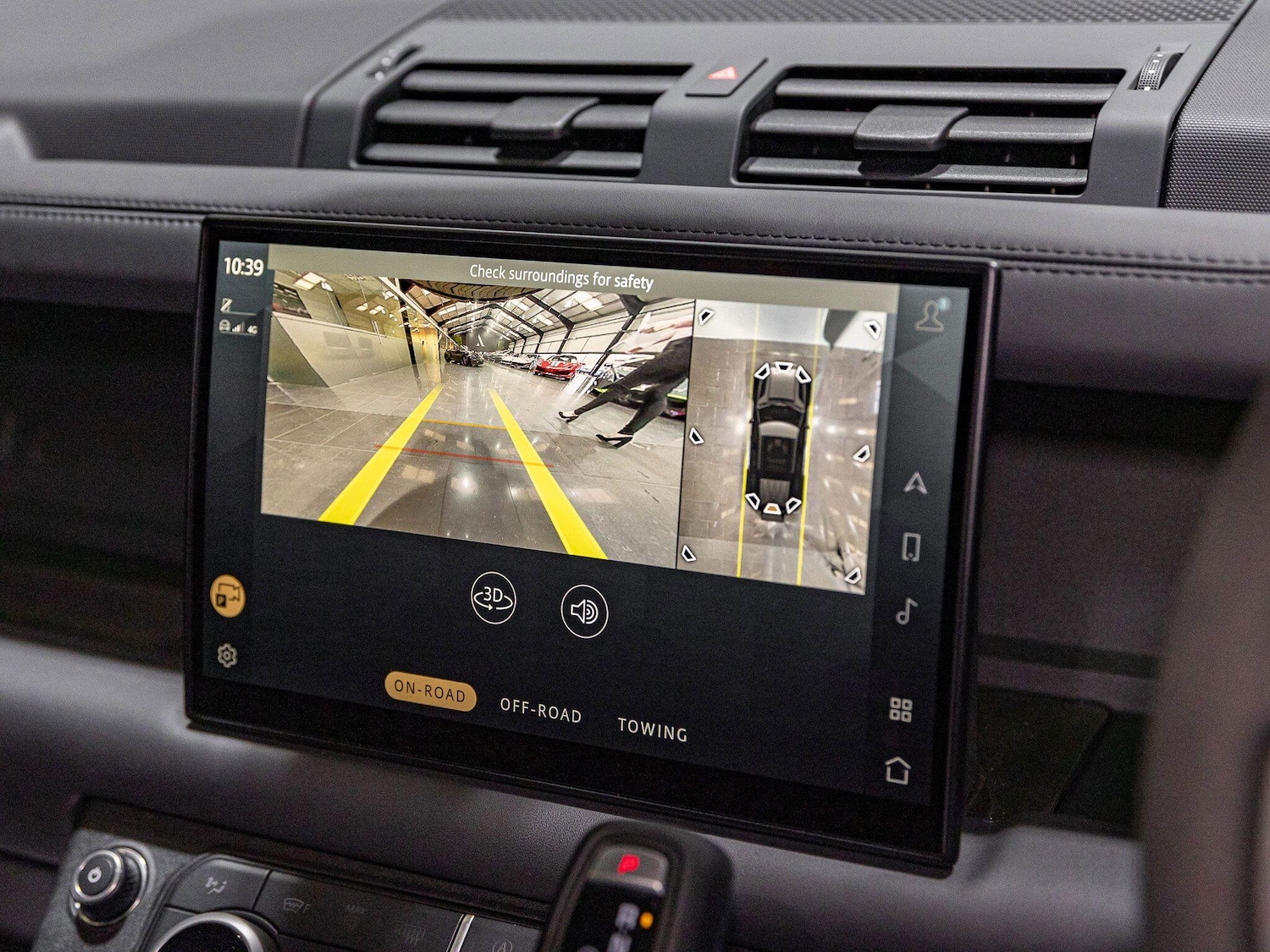 Used Land Rover Defender 110 for sale - 76151442: Photo 17