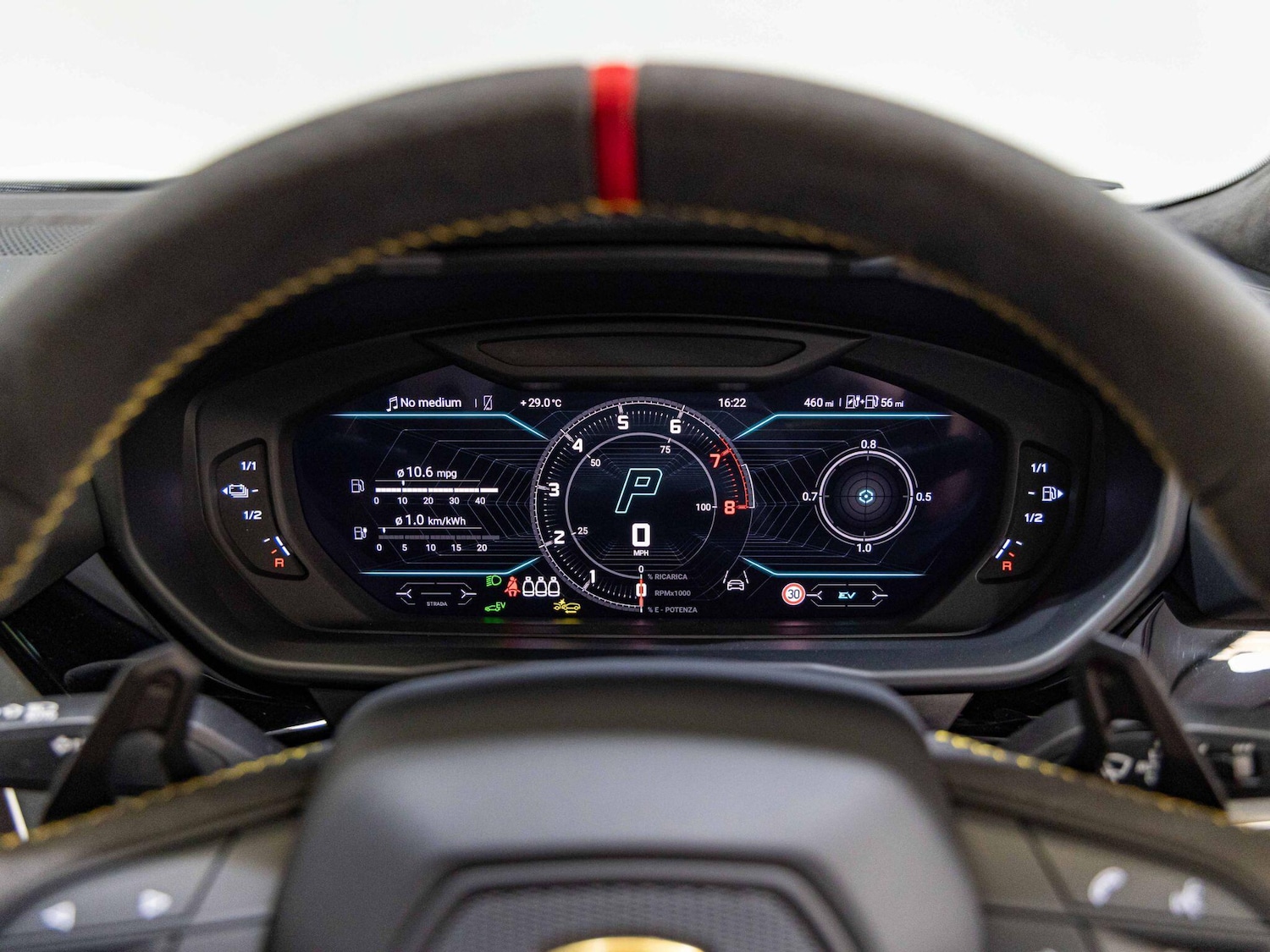Used Lamborghini Urus 2025 for sale - 76136511: Photo 18