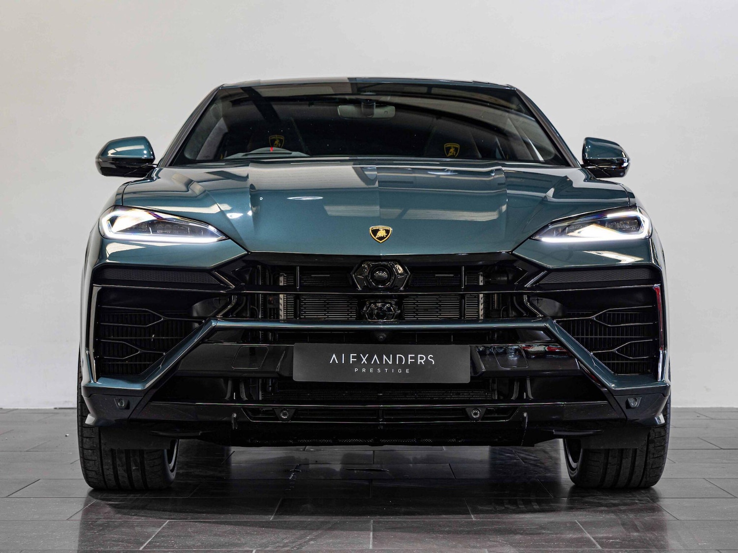 Used Lamborghini Urus 2025 for sale - 76136511: Photo 23