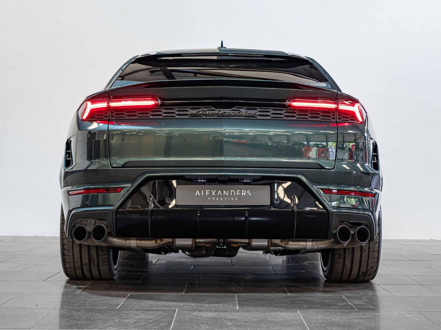 Used Lamborghini Urus 2025 for sale - 76136511: Photo 24