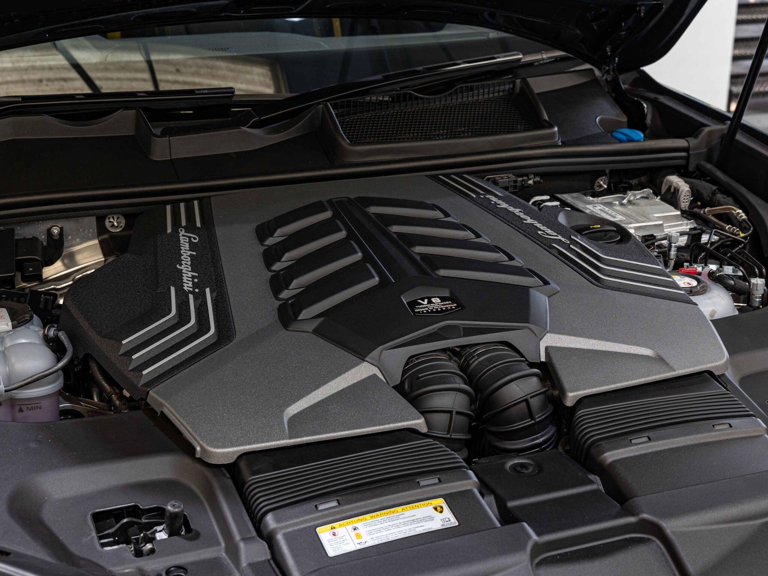 Used Lamborghini Urus 2025 for sale - 76136511: Photo 30