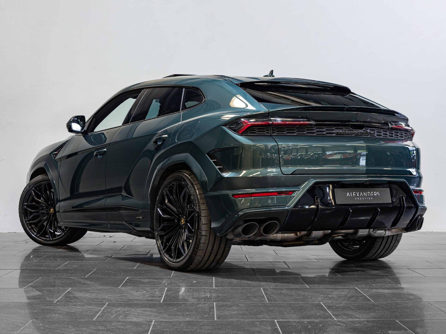 Used Lamborghini Urus 2025 for sale - 76136511: Photo 7