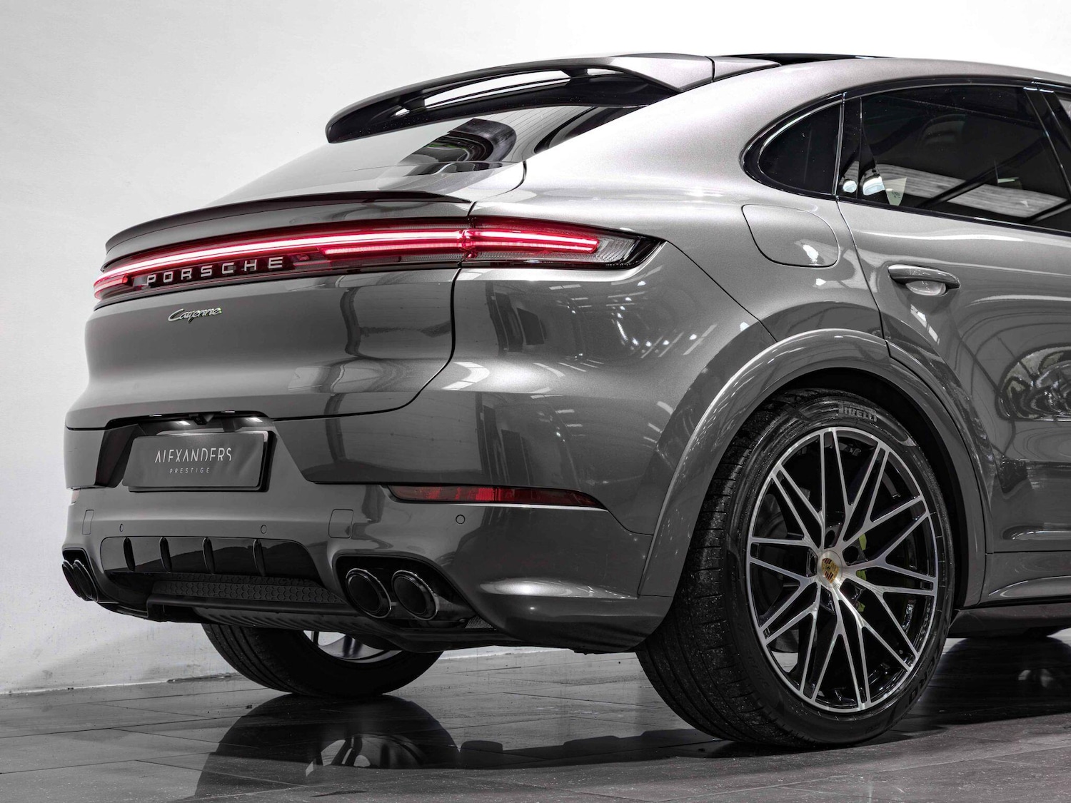 Used Porsche Cayenne 2023 for sale - 76240158: Photo 13
