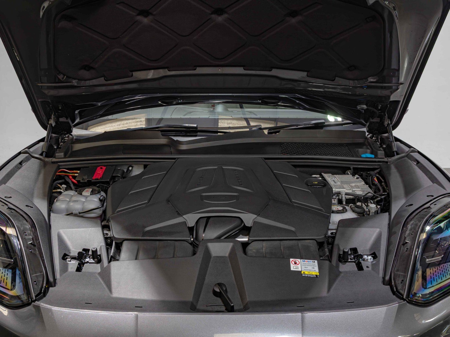 Used Porsche Cayenne 2023 for sale - 76240158: Photo 15