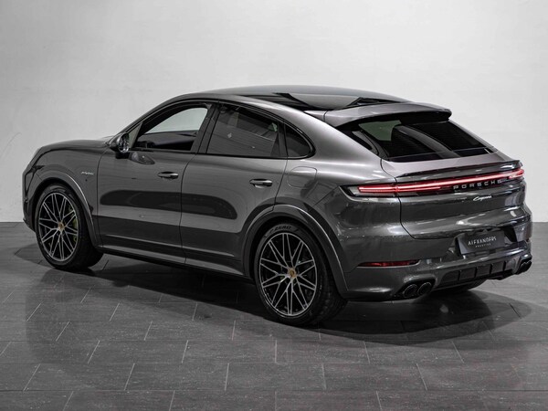 Used Porsche Cayenne 2023 for sale - 76240158: Photo 5
