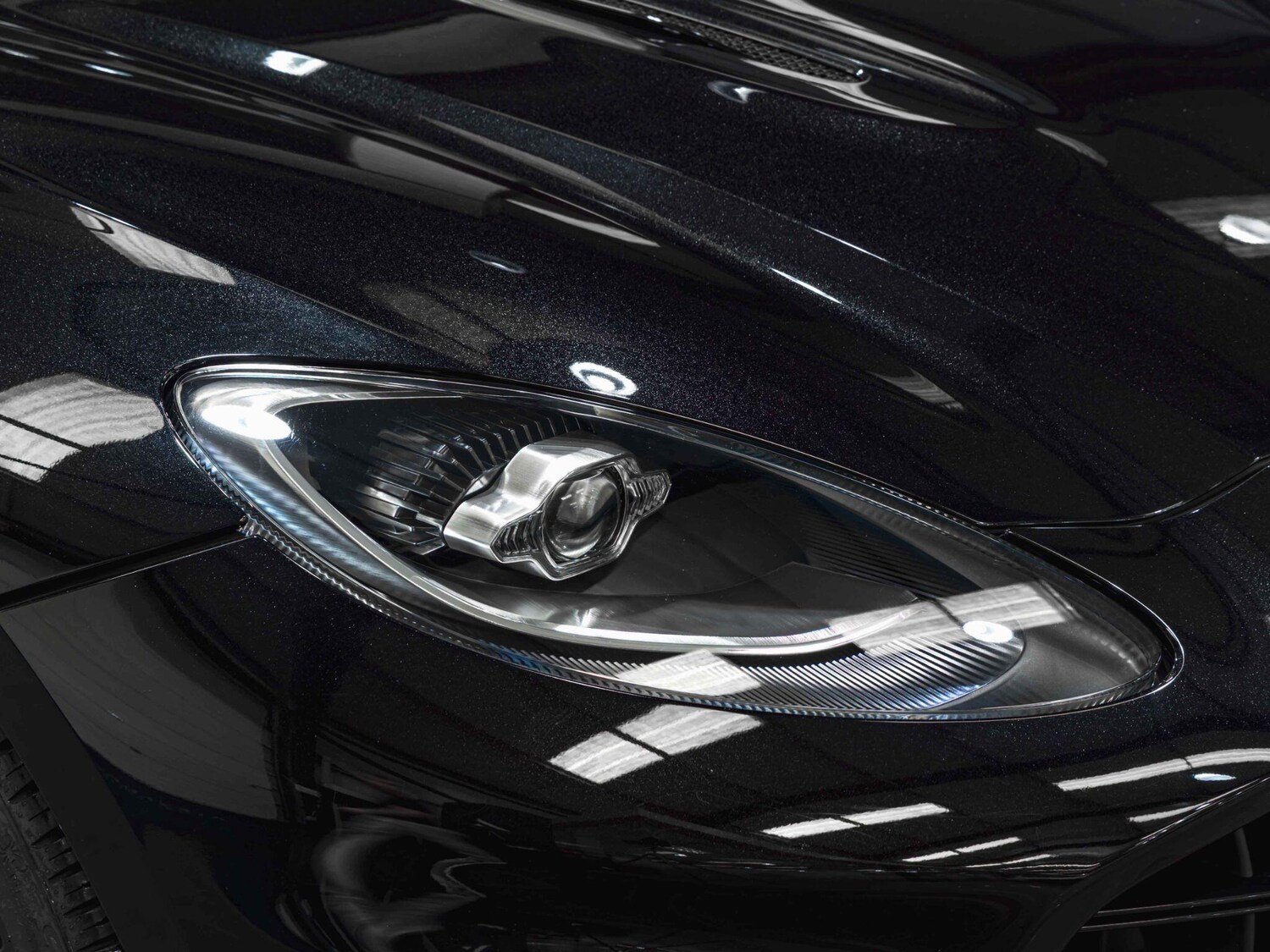 Used Aston Martin DBX for sale - 78204098: Photo 13