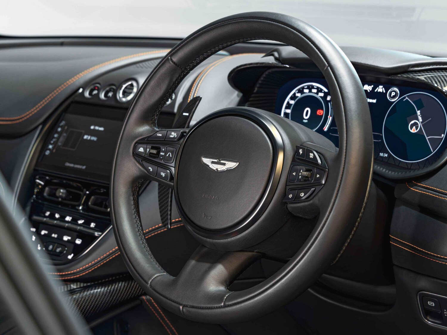 Used Aston Martin DBX for sale - 78204098: Photo 19