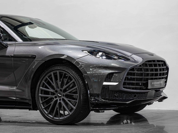 Used Aston Martin DBX 2023 for sale - 76284040: Photo 11