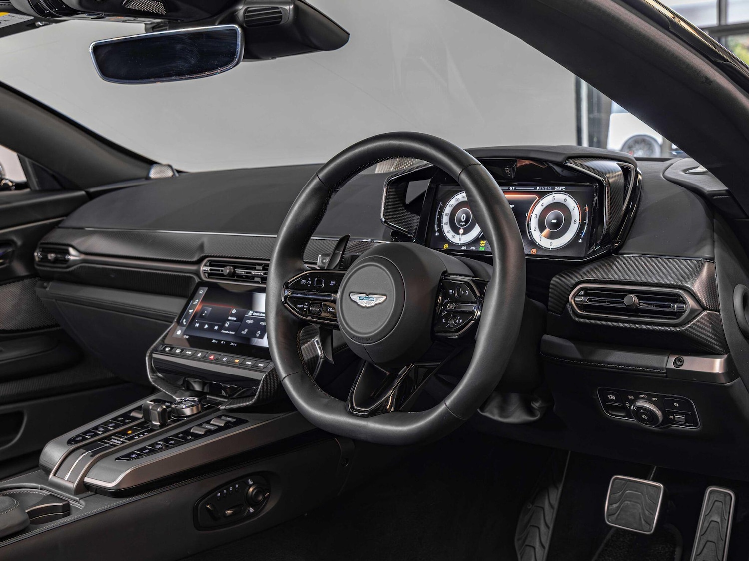 Used Aston Martin Vanquish for sale - 76997195: Photo 12