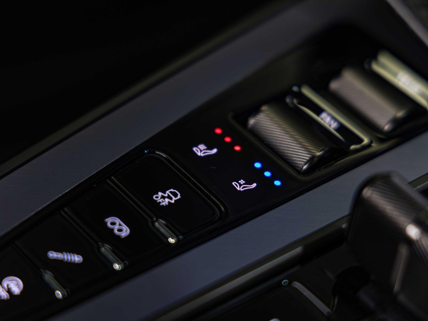 Used Aston Martin Vanquish for sale - 76997195: Photo 17