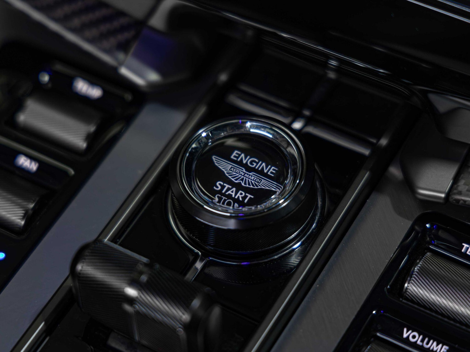 Used Aston Martin Vanquish for sale - 76997195: Photo 19