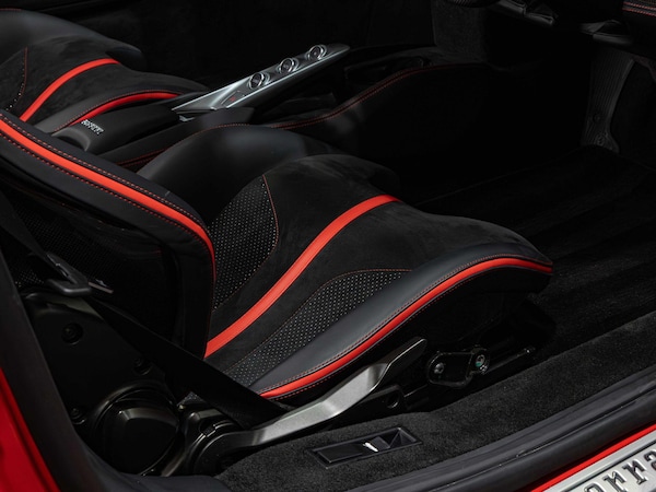 Used Ferrari F8 Tributo for sale - 76158806: Photo 23