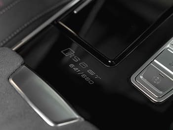 Used Audi RS6 Avant 2025 for sale - 79634434: Photo