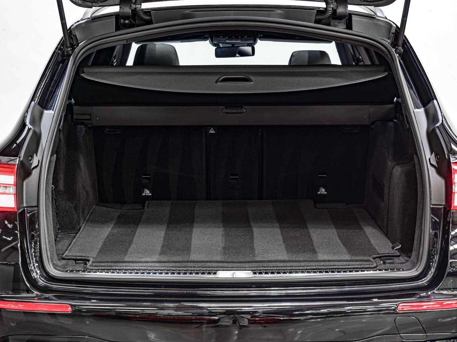 Used Mercedes-Benz E Class 2020 for sale - 76989135: Photo 33