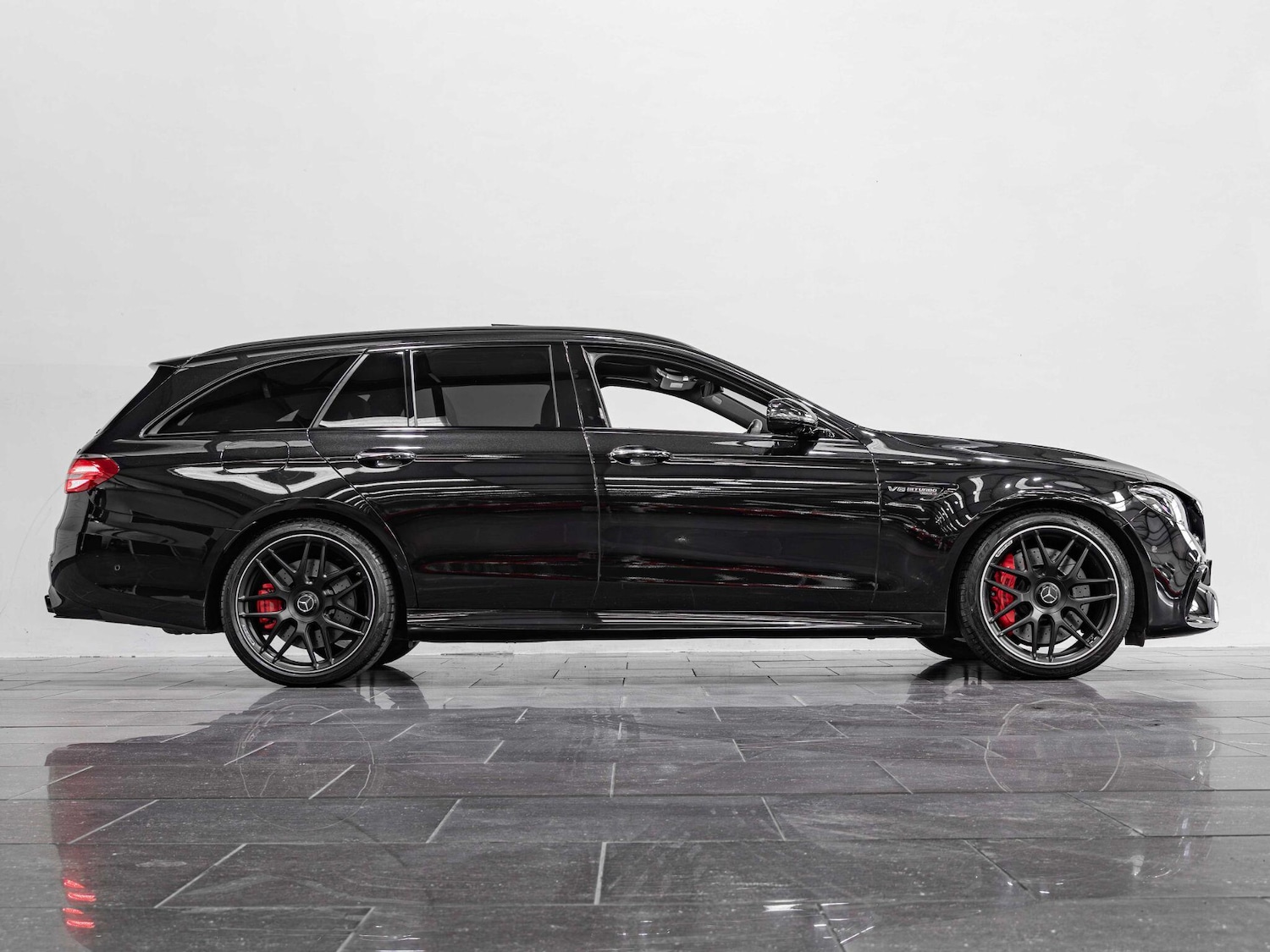 Used Mercedes-Benz E Class 2020 for sale - 76989135: Photo 5