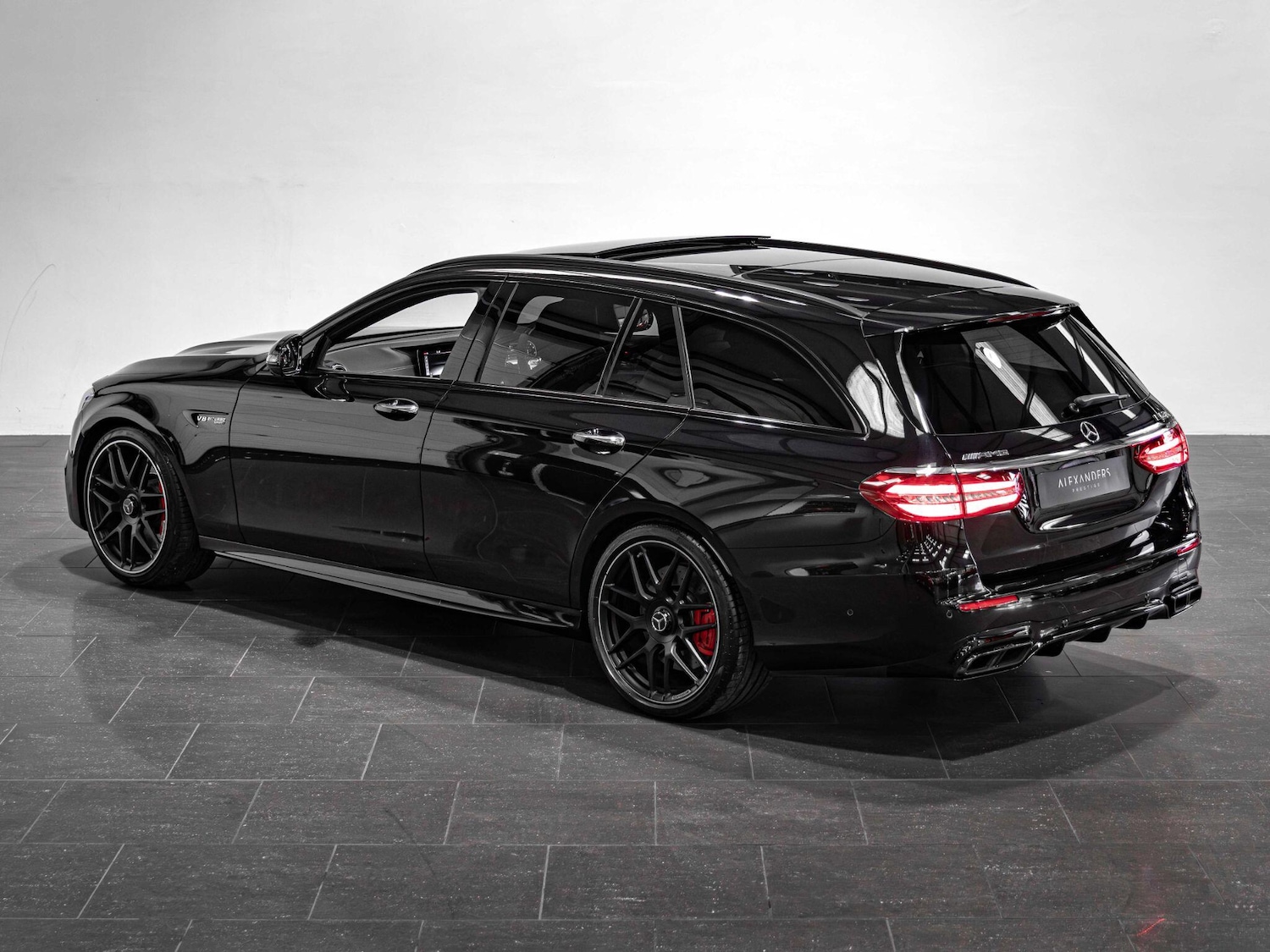 Used Mercedes-Benz E Class 2020 for sale - 76989135: Photo 6