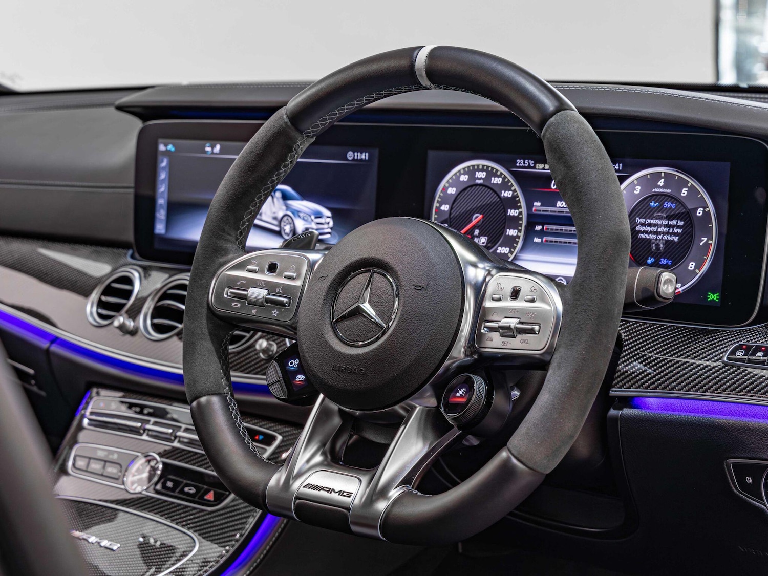 Used Mercedes-Benz E Class 2020 for sale - 76989135: Photo 9