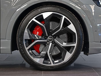 Used Audi RS Q8 2023 for sale - 76476468: Photo