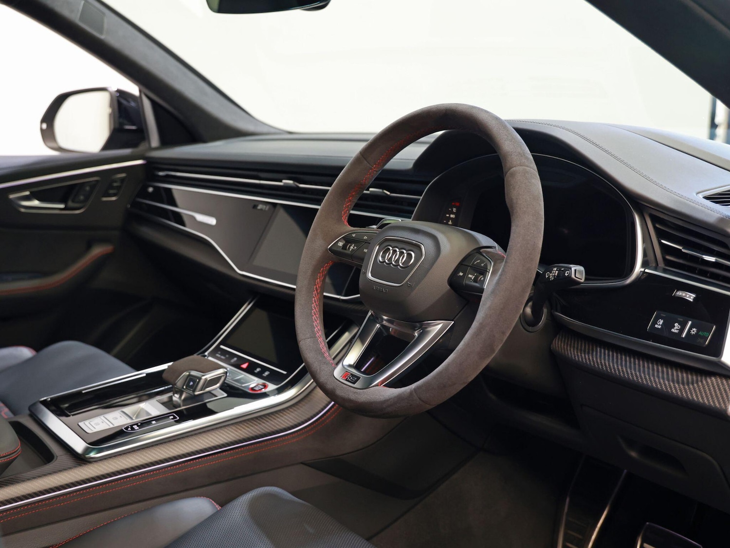 Used Audi RS Q8 for sale - 76476468: Photo 8