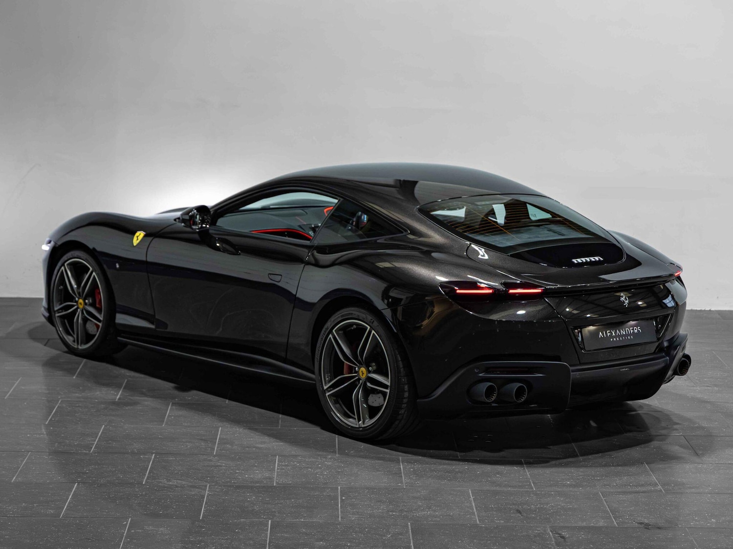 Used Ferrari Roma 2023 for sale - 77040842: Photo 6