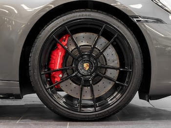 Used Porsche 911 2023 for sale - 79093438: Photo