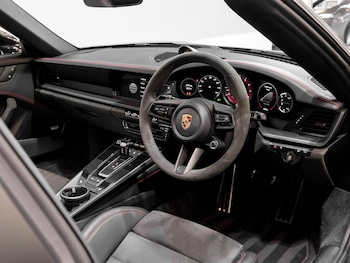 Used Porsche 911 2023 for sale - 79093438: Photo