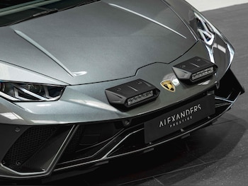 Used Lamborghini Huracan 2024 for sale - 78504199: Photo
