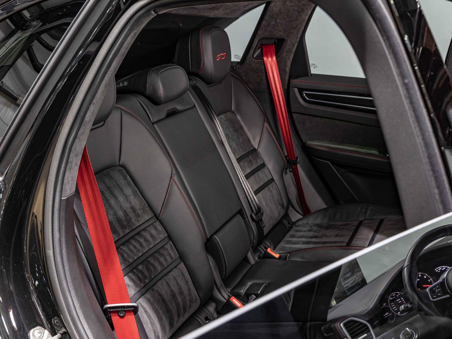 Used Porsche Cayenne 2023 for sale - 76370438: Photo 23