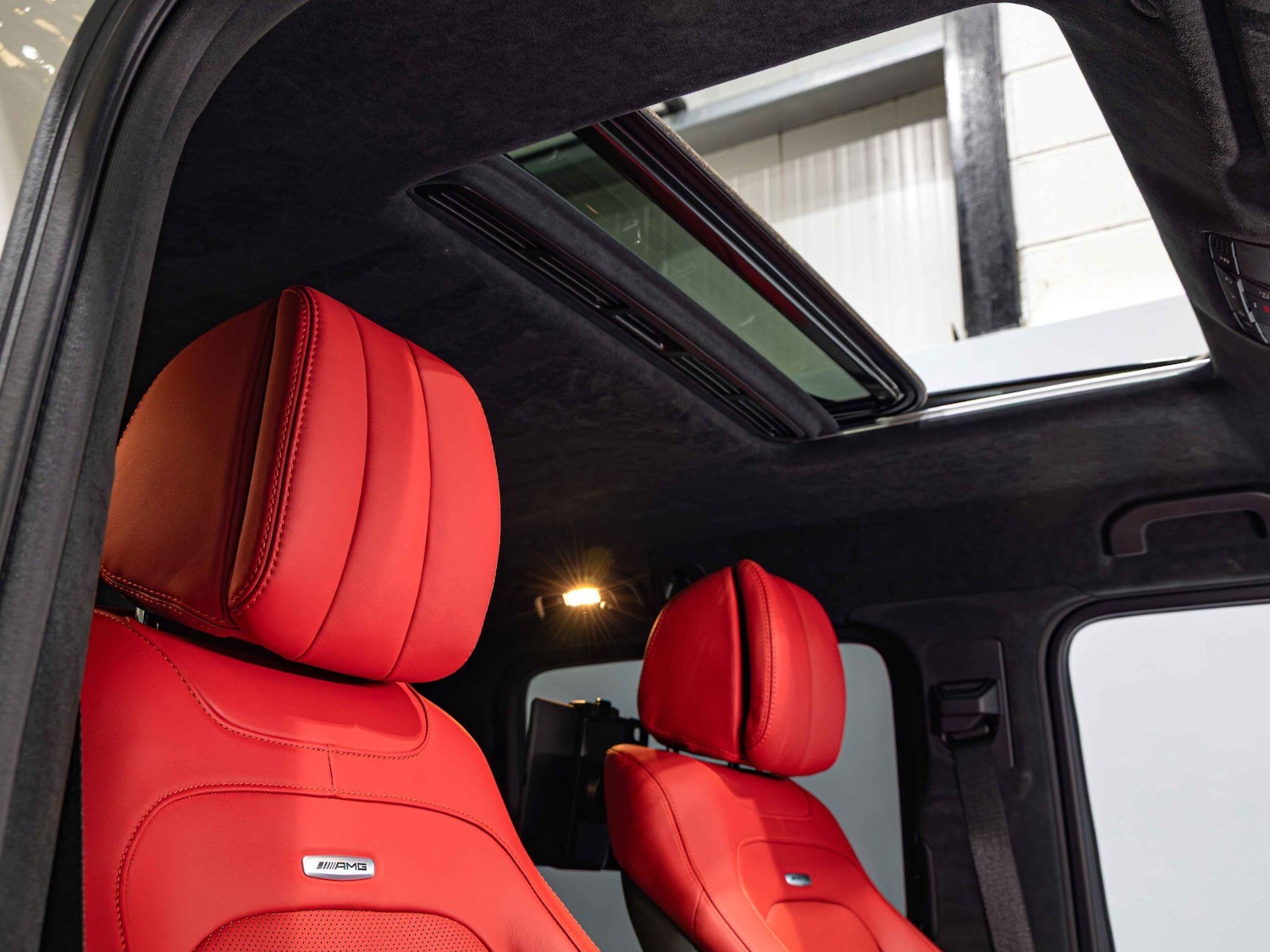 Used Mercedes-Benz G Class 2023 for sale - 76658661: Photo 2