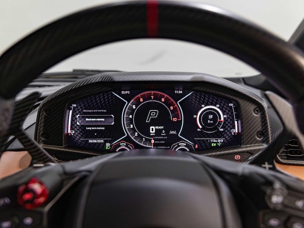 Used Lamborghini Revuelto 2024 for sale - 75719545: Photo 12