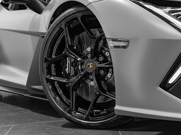 Used Lamborghini Revuelto 2024 for sale - 75719545: Photo 26