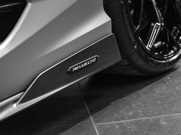 Used Lamborghini Revuelto 2024 for sale - 75719545: Photo 40