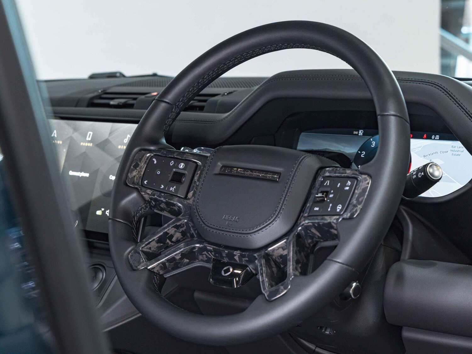 Used Land Rover Defender 110 for sale - 77657652: Photo 11