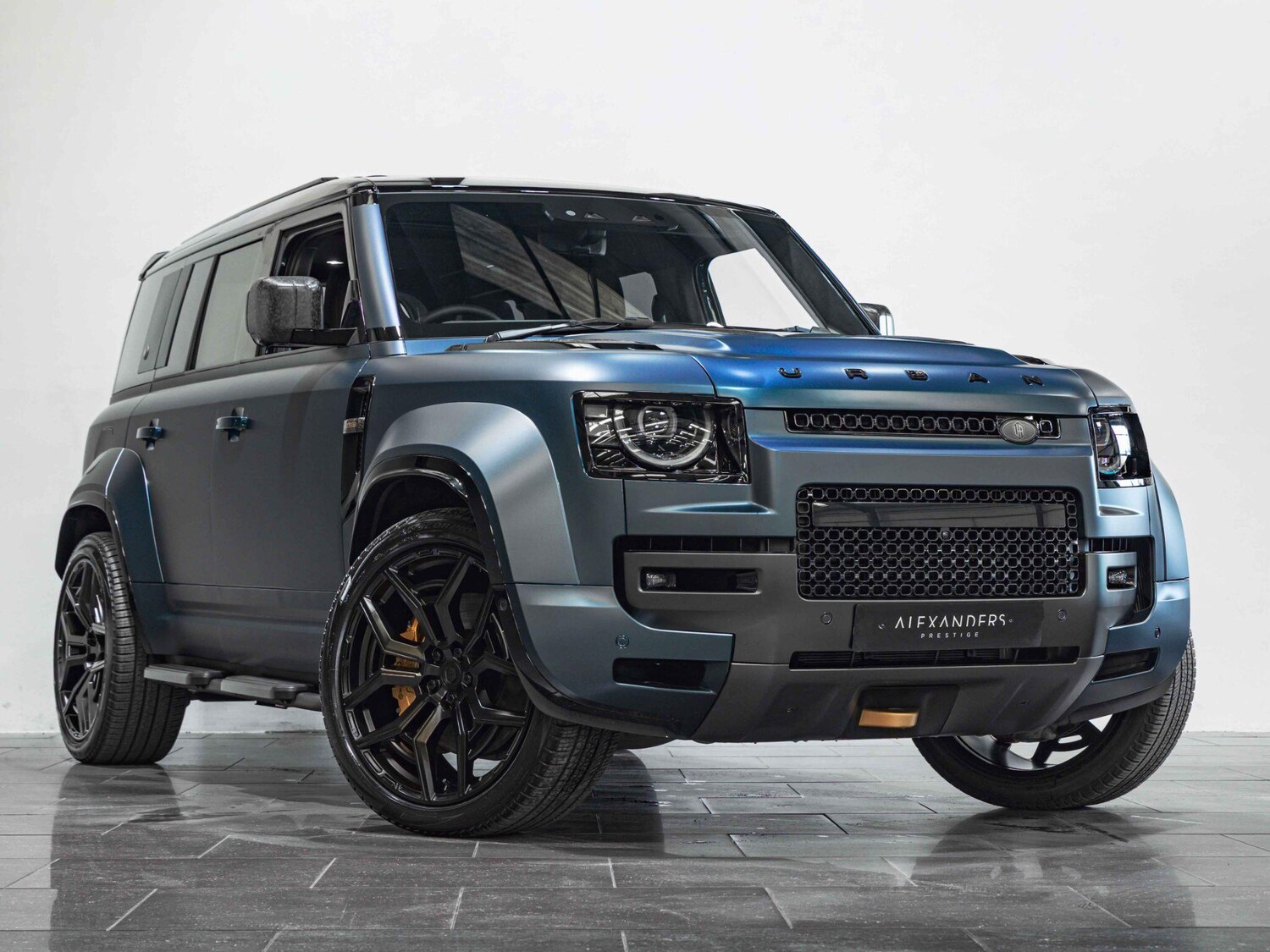 Used Land Rover Defender 110 for sale - 77657652: Photo 27