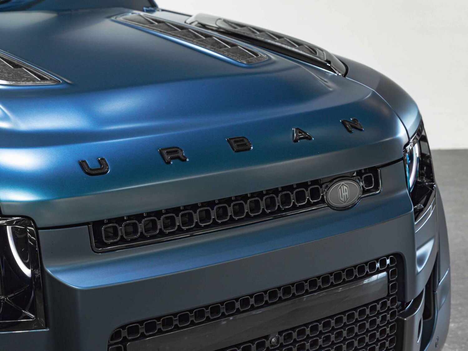 Used Land Rover Defender 110 for sale - 77657652: Photo 31