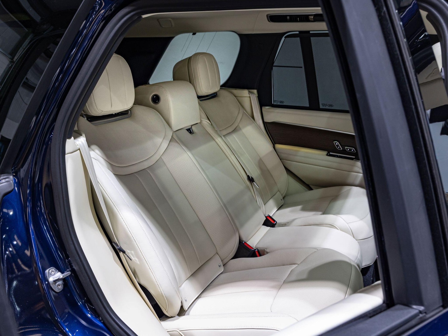 Used Land Rover Range Rover 2023 for sale - 76714579: Photo 15