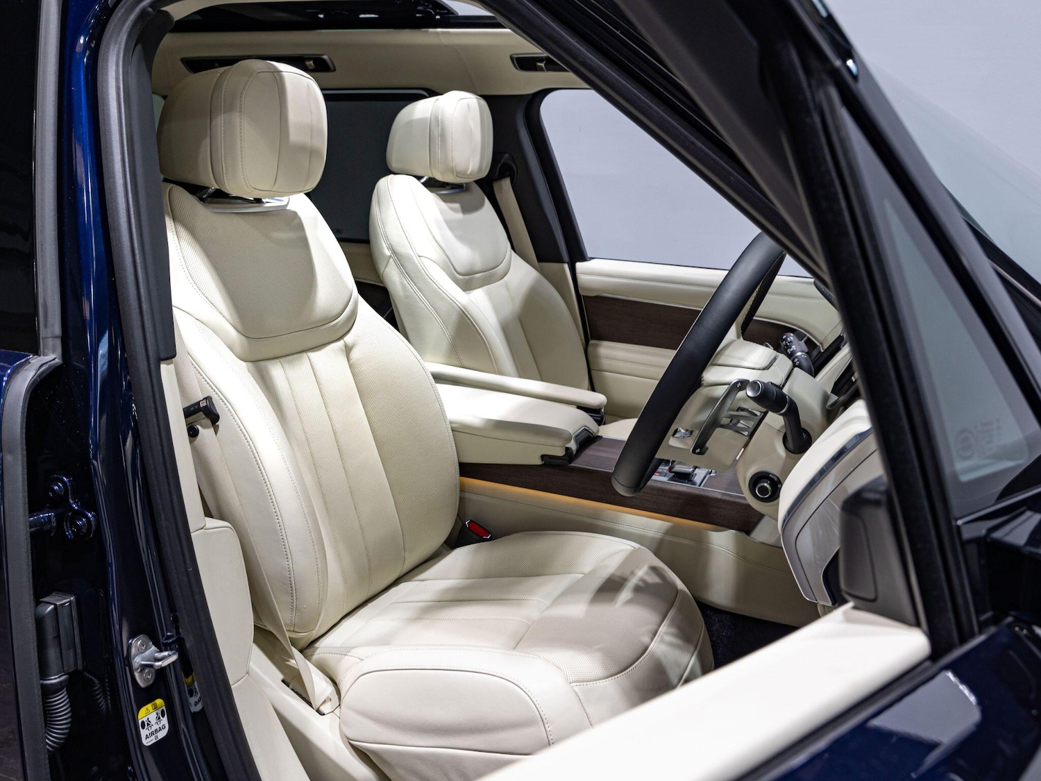 Used Land Rover Range Rover 2023 for sale - 76714579: Photo 6