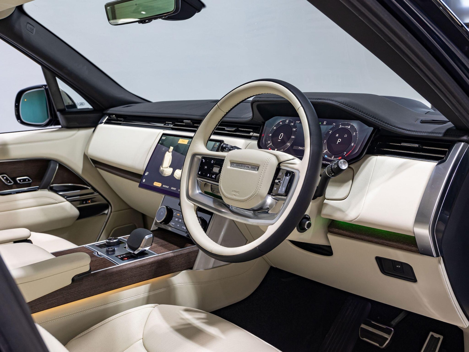 Used Land Rover Range Rover 2023 for sale - 76714579: Photo 7