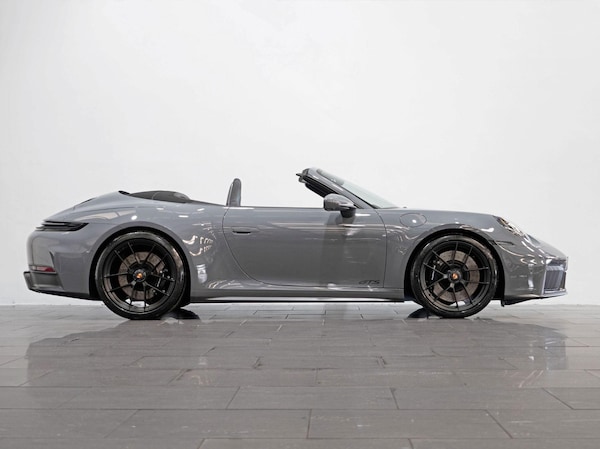 Used Porsche 911 2025 for sale - 74243214: Photo 3