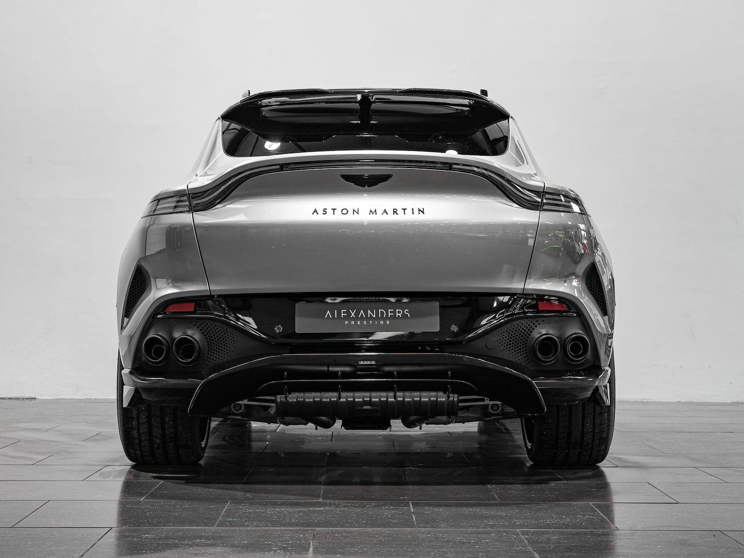 Used Aston Martin DBX for sale - 77538393: Photo 10