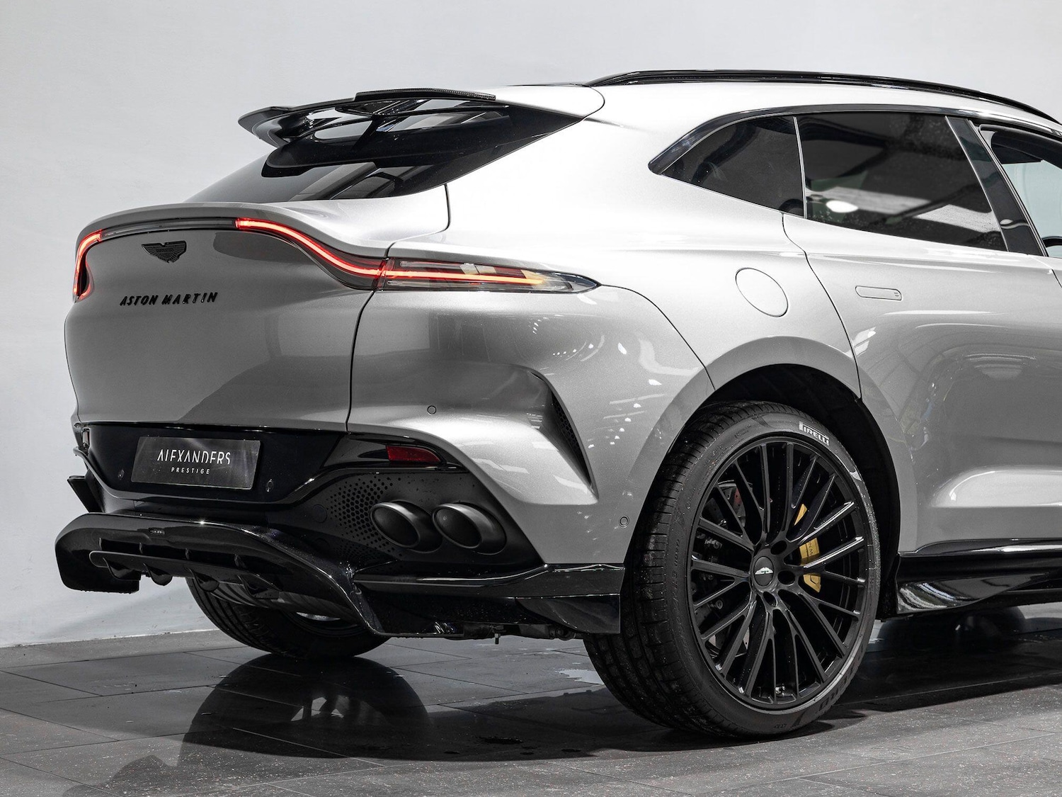 Used Aston Martin DBX for sale - 77538393: Photo 11