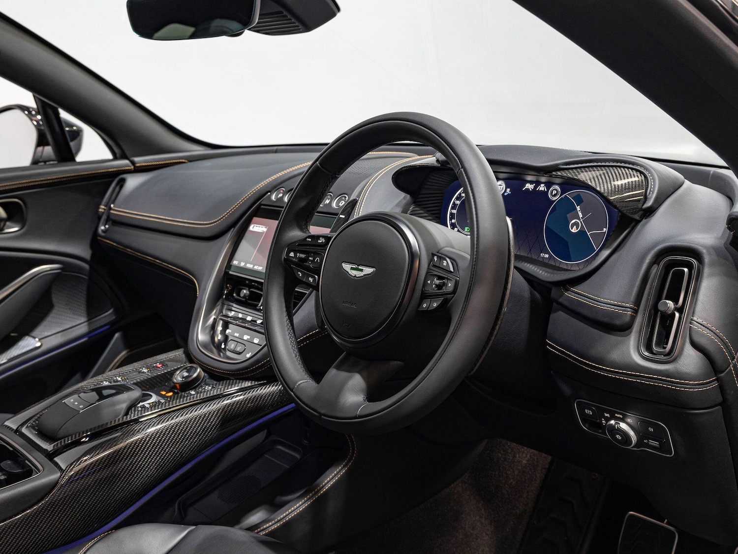 Used Aston Martin DBX for sale - 77538393: Photo 13