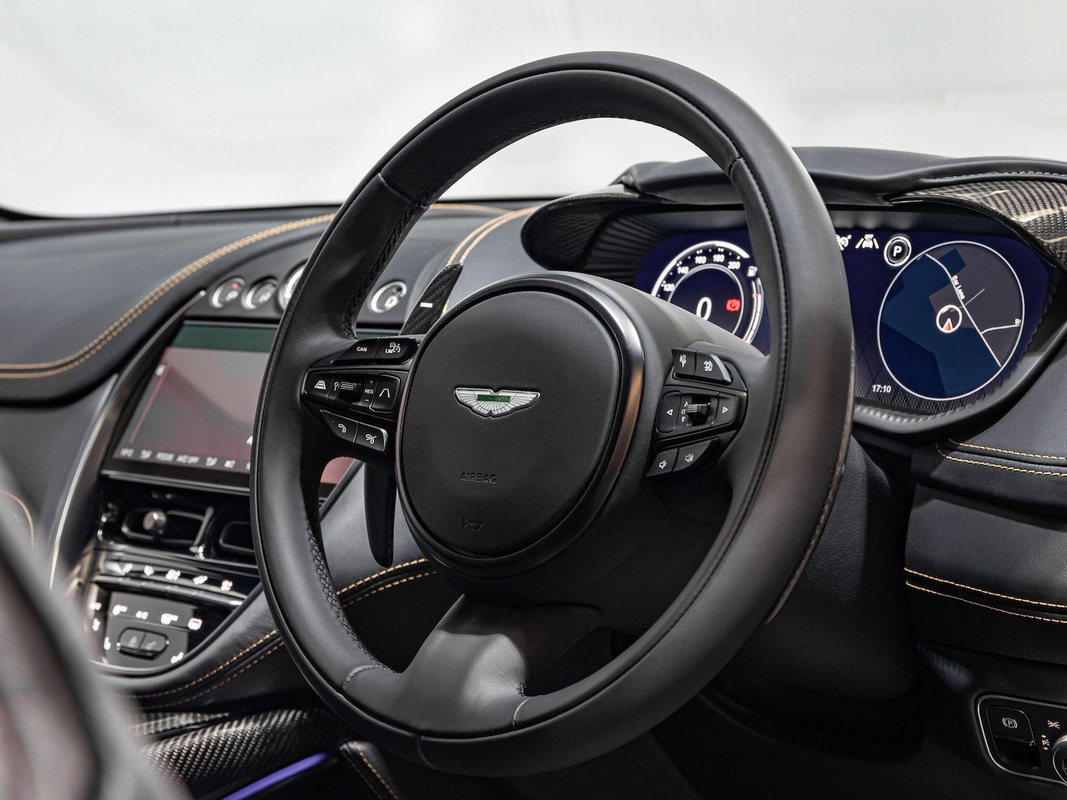 Used Aston Martin DBX for sale - 77538393: Photo 14